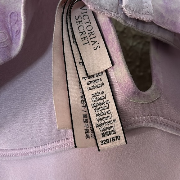 Women’s Victoria Secret Purple Tie Dye Wireless Padded Push Up Bra, 32B - Picture 3 of 6